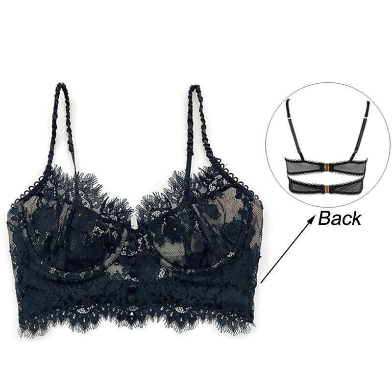 Originalaufnahme des schwarzen Spitzen-Tops mit floralem Muster und Fransensaum